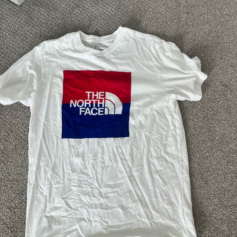 White North face shirts